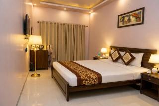 Platinum Royal Excellency - 2