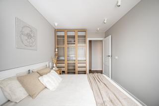 Urban Hideaway Apartment II - 4