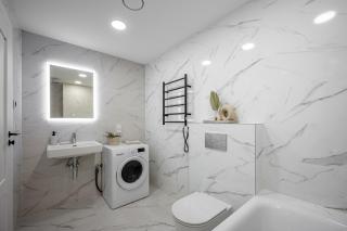 Urban Hideaway Apartment II - 3