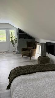 The Loft - 7