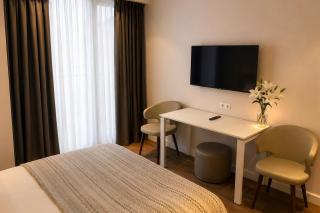 Alliance Palace Cosy Sea View Apartments - 4