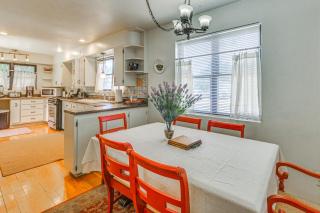 Highly Walkable Area! Charming Roswell Bungalow - 9