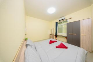 Nan's 2 Bedroom House - 6