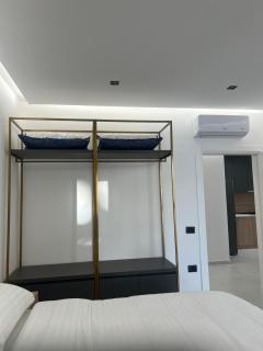 RoyalBay Lux Apartments - 1