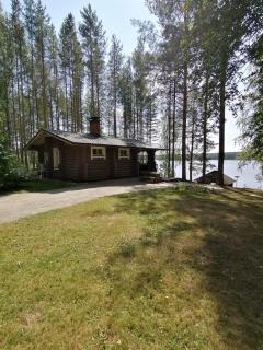 Cottage on the shore of Lake Pielinen - 0