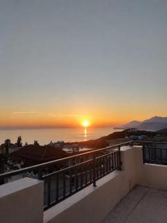 Lukova Sunset Apartments - 9