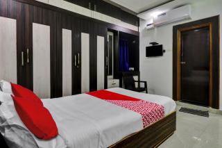 Hotel O SESHADRI HOMESTAY - 1