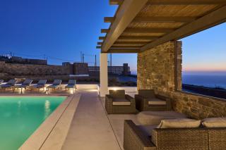 Impressive villa with private pool in Mykonos - 2