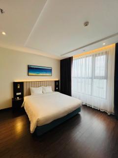 OM Sapphire Residence Ha Long Beach View - 8