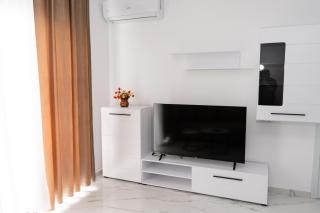 Bright Modern Seaview Apartament - 1