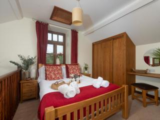 Fig Cottage- W44213 - 6