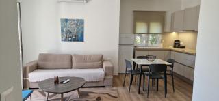 Eugenia's Home - 1