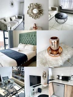 Luxury 1BR at Blyde Lagoon WiFi & Security - 2
