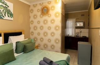 Randburg Hideout - 6