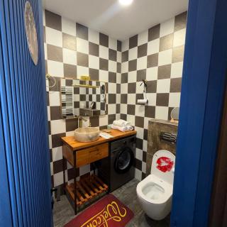 Sefora's cozy apartment in old Tbilisi - 1