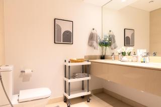 Discover Yas 2BR in Water's Edge B10 -232 - Abu Dhabi - 6