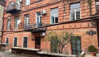 Sefora's cozy apartment in old Tbilisi - 8