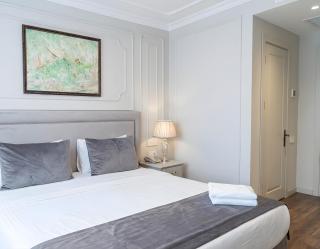 Parlament Hotel - 1