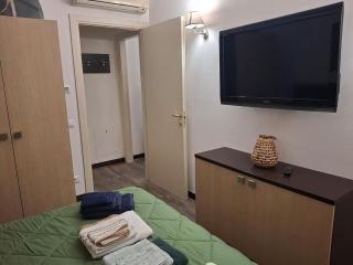Room 119 - 4