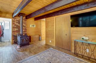 Spacious Yard & Deck! Great Space in Munds Park - 4