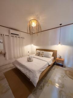 Bungalow Garden at Zhayas Beach & Cottages - 4