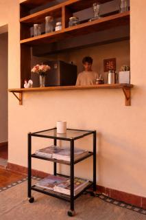 CASA SOL, encantadora casa a dos cuadras de la Laguna, con estufa a leña, pileta y parque en Complejo El Solcito - 3