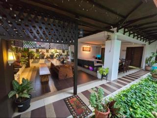 Aika Homestay - 4