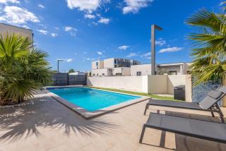 Villa climatisée pour 8 personnes avec piscine privée - 2