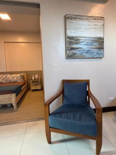 The Flora Suite at the Mactan Newtown Resort - 2