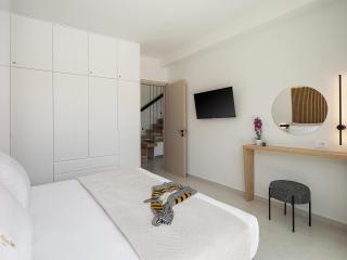 MiraSol Villa Platanias - 8