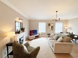 The Seaview Suites and Ground Floor Suite at The Corbyn Apartments - 4