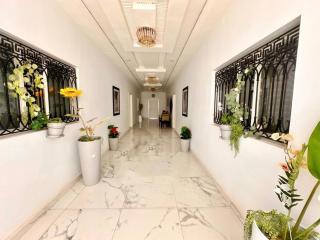 Aby s Guesthouse - 1