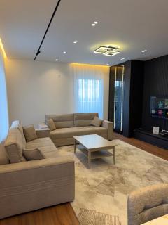 Skyline Penthouse 2 - 7