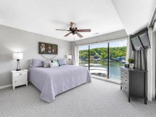 Serenity Pointe Boat Slip - 7