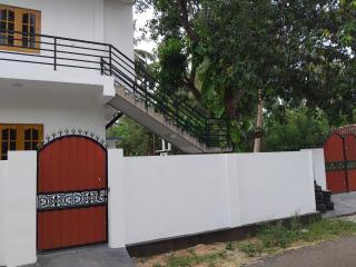 CaReville Chunnakam - 7