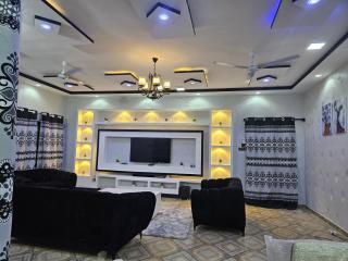 KCS Palace - 0