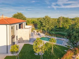 Villa Pinora - 1