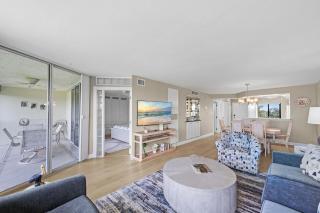 NEW 354 Gulf Water Views CoolCabana Beach Items - 3