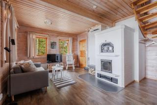 Tyyni Resort - Hirsihuvila Aalto - 9