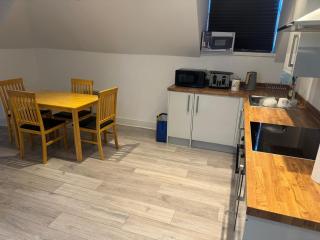 Epsom High Street Apartment 9 - 8