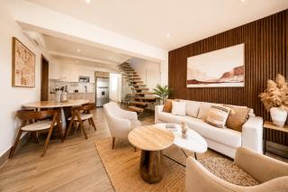 Stylish Penthouse 2 Floors 5 min Juanillo Beach - 9