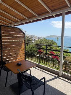 Geni Sea View Rooms - 4