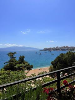 Geni Sea View Rooms - 8