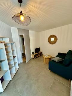 Large central 3-room apartment, ideal for families or business trips - 4