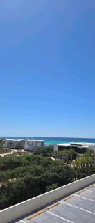 Beach Manor 0404 - 7