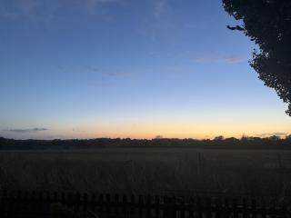 Fables - storybook cottage, Suffolk sunsets - 2