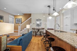 Shadyside Townhome - 6
