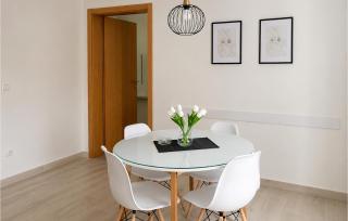 Gorgeous Apartment In Tribanj Sibuljina With Wifi - 3