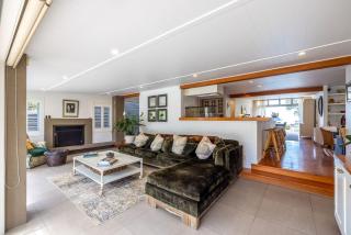 Esplanade Pool House - Coast and Country - 6