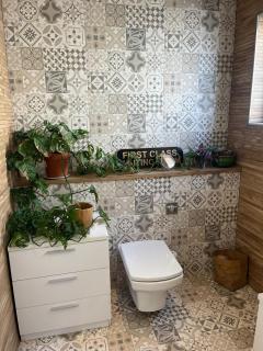 Sunlit Hideaway with Penthouse Charm - 6